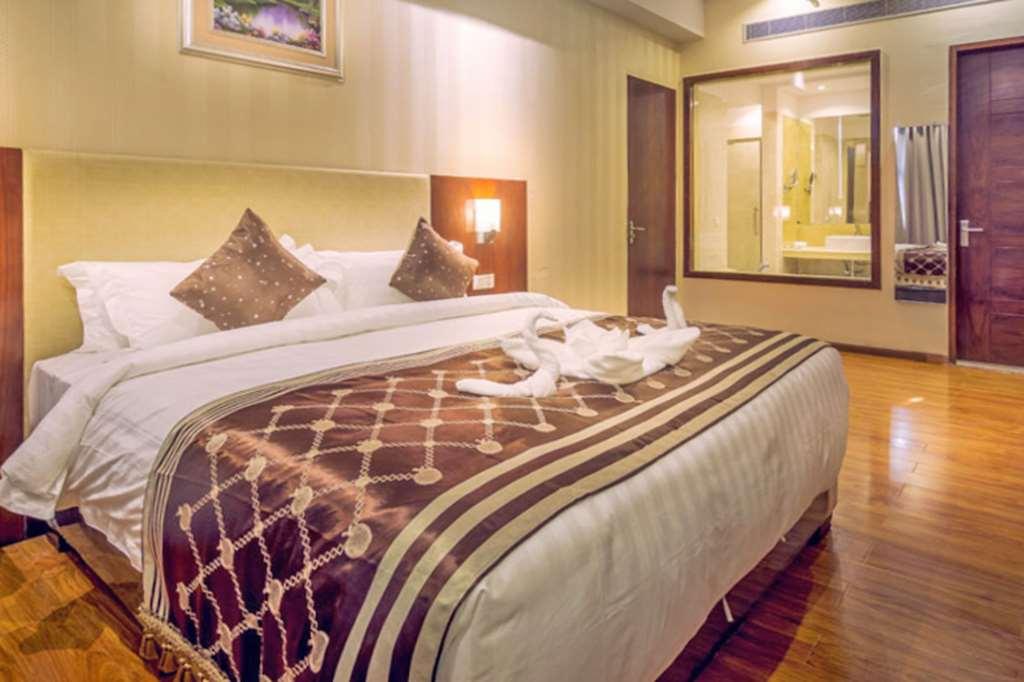 Kukas Clarion Inn Jaipur חדר תמונה