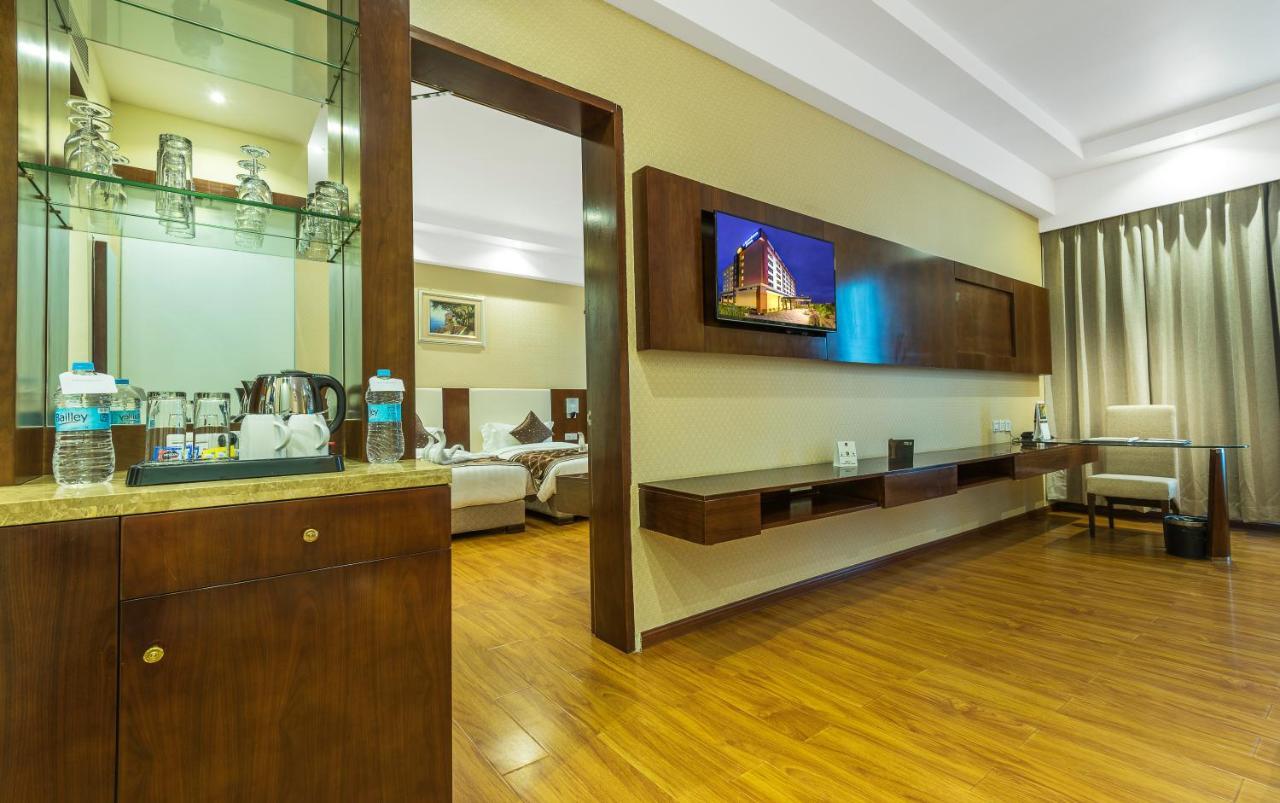 Kukas Clarion Inn Jaipur מראה חיצוני תמונה